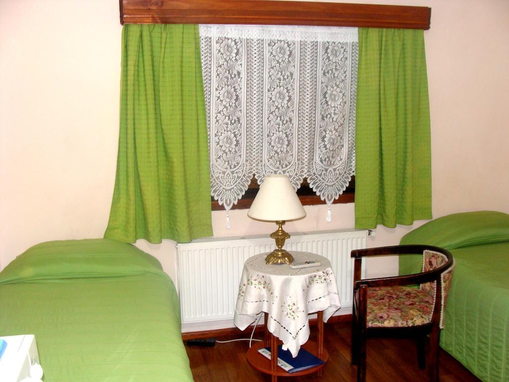 Hostal Victoria Punta Arenas Camera foto